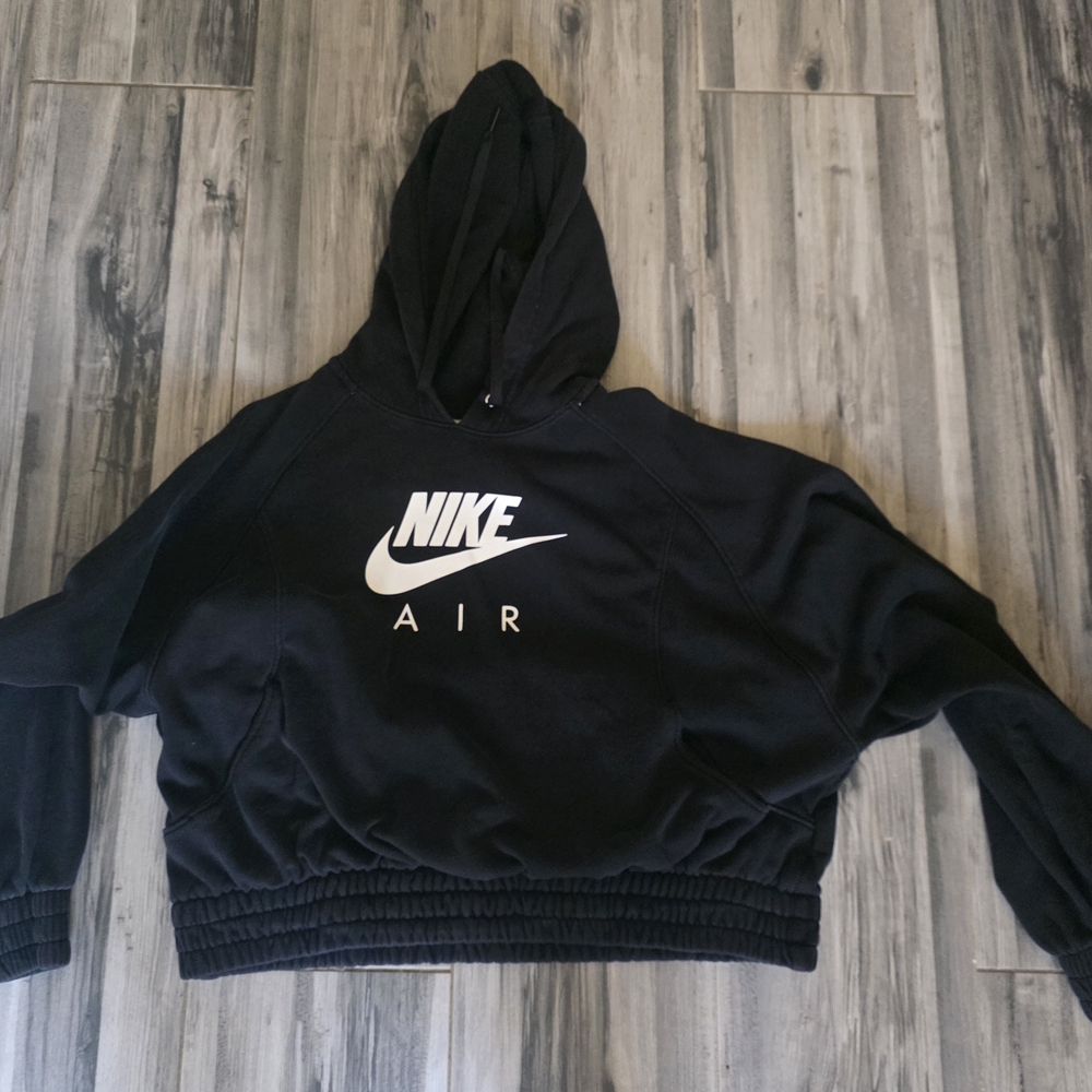 Nike Black Cropped Hoodie